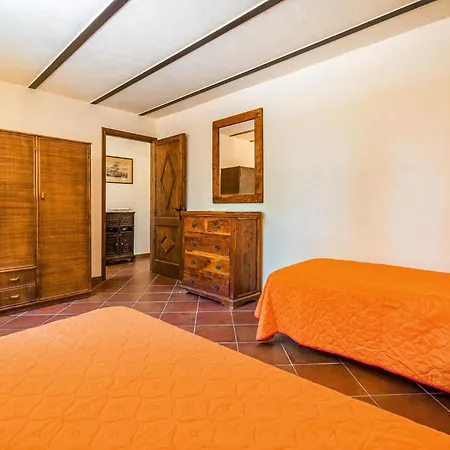 In Collesano Pa * Lascari