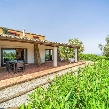 In Collesano Pa * Lascari