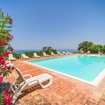 In Collesano Pa Lascari